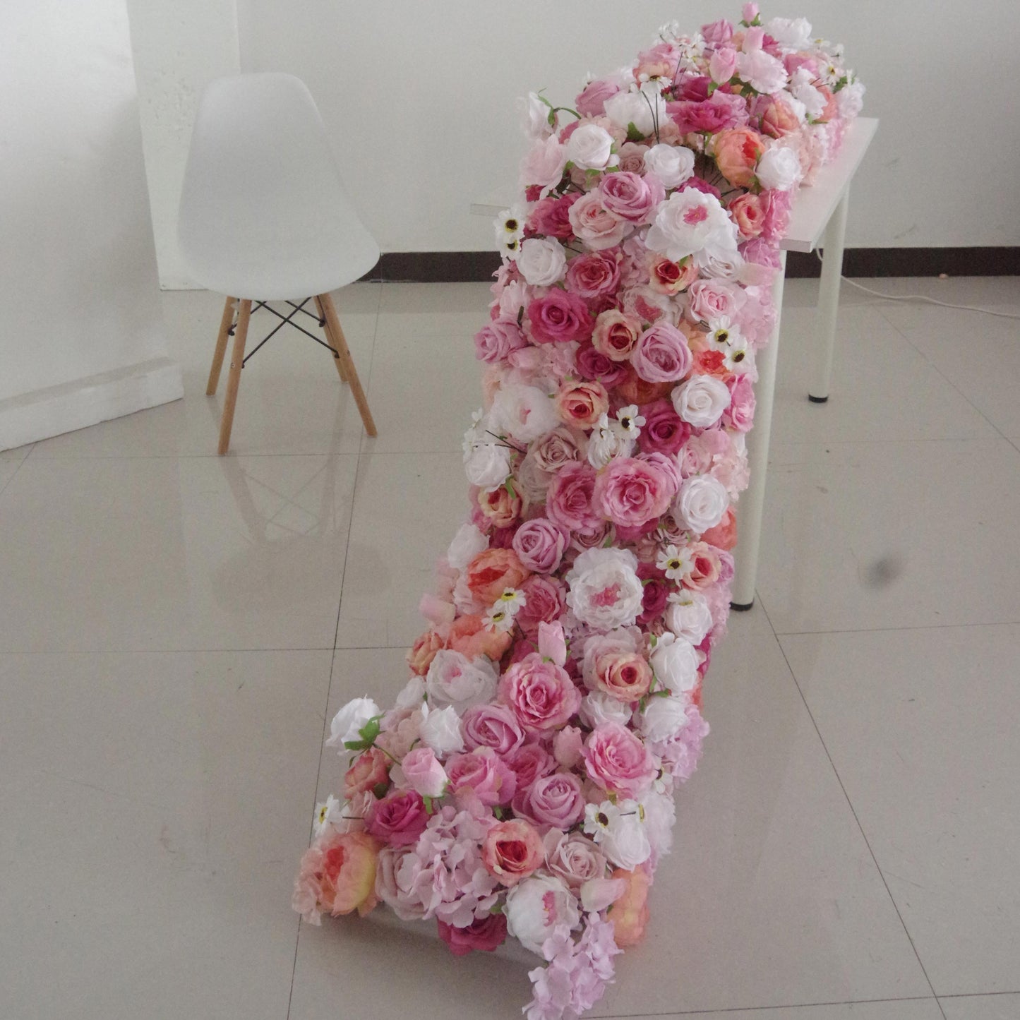 Attractive Artificial Flower Runner, Wedding, Bridal Shower Backdrop Decoration Flower Arrangement